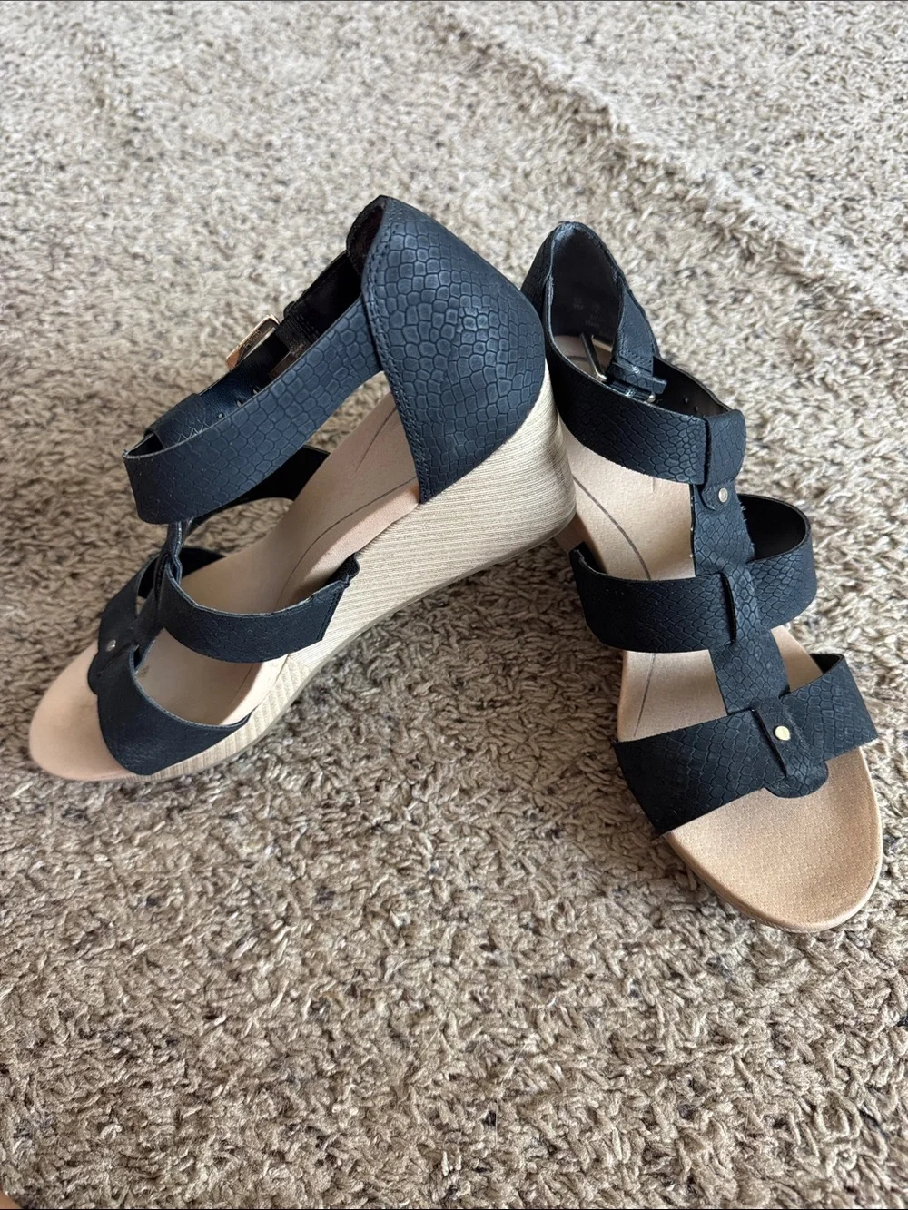 Dr. Scholl's Black Textured Wedge Sandals with Tan Platform
